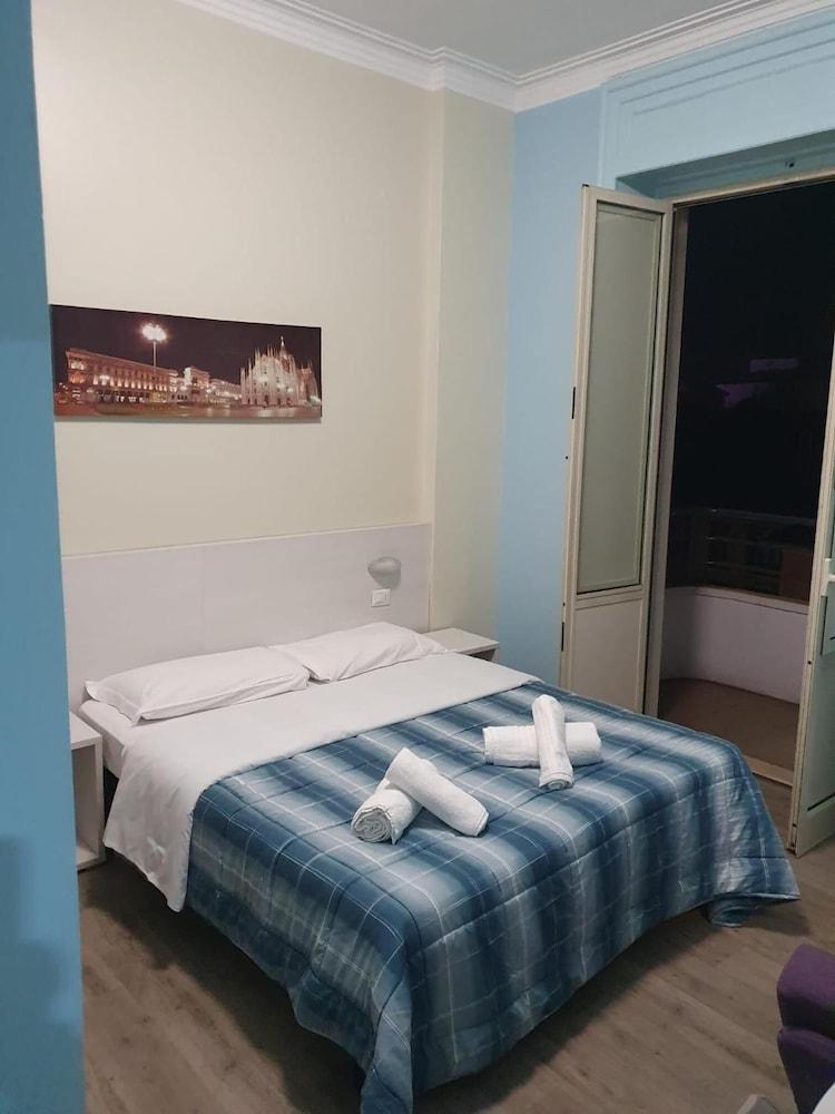 Hotel Kennedy Milánó Kültér fotó